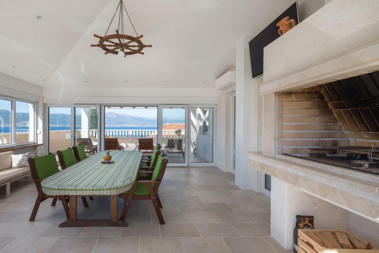Апартаменти Secret Escape Penthouse Слатине Екстер'єр фото
