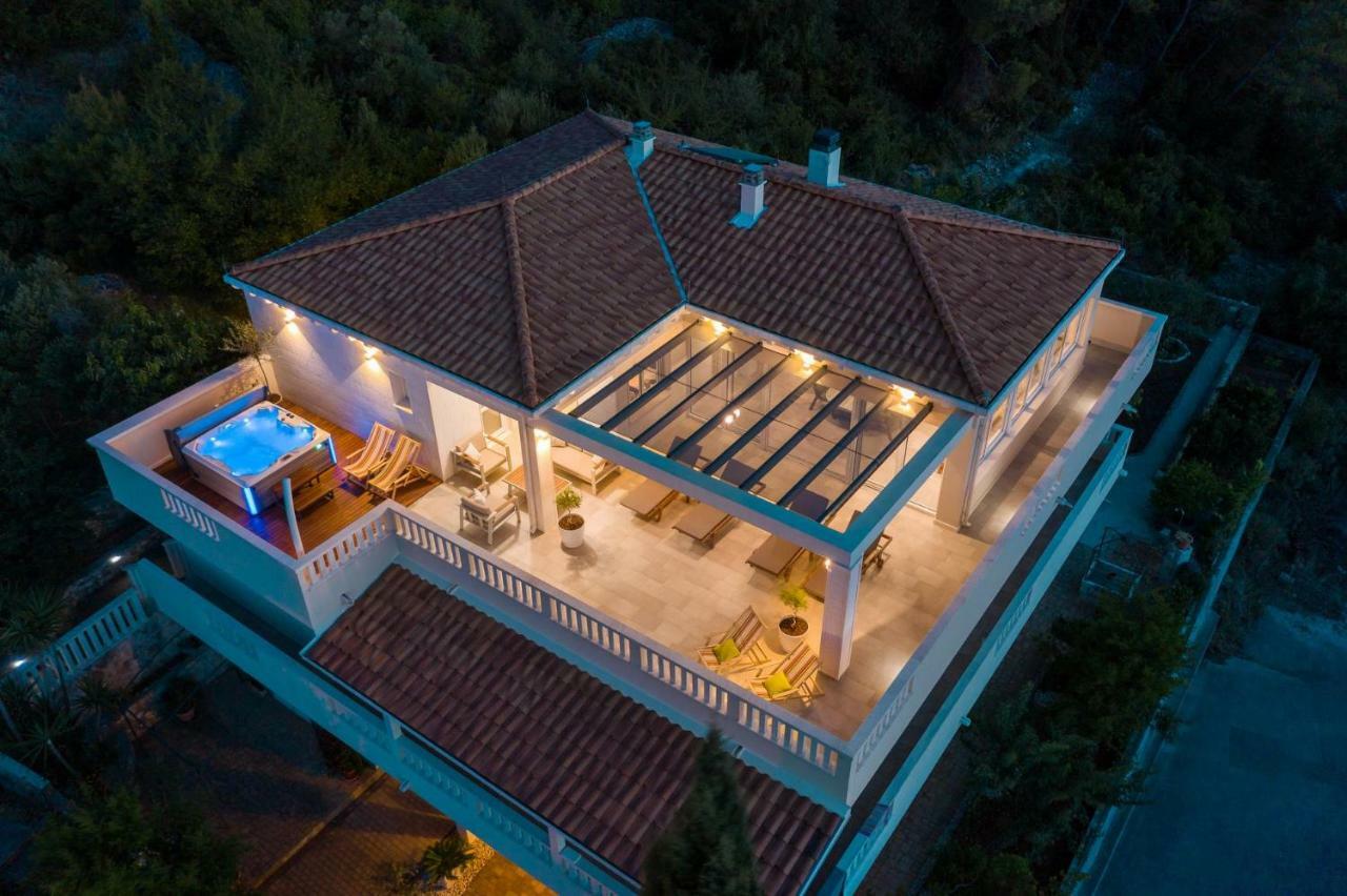 Апартаменти Secret Escape Penthouse Слатине Екстер'єр фото